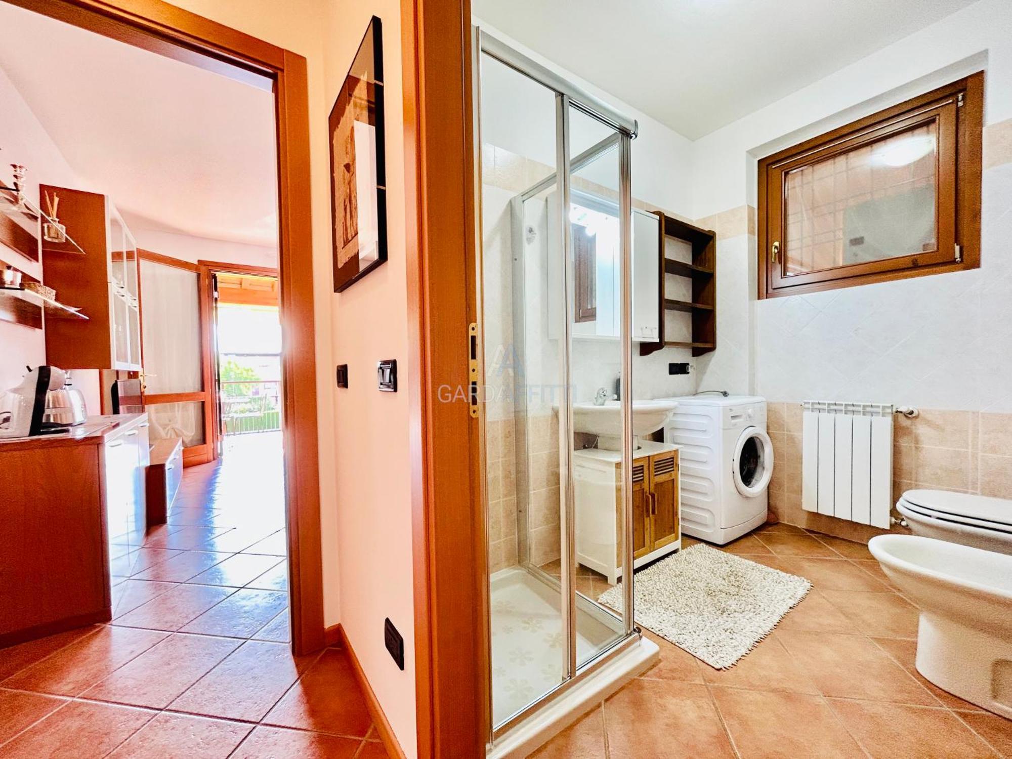 Artemide Apartment - A Soli 150M Dal Lago Di Garda Сірміоне Екстер'єр фото